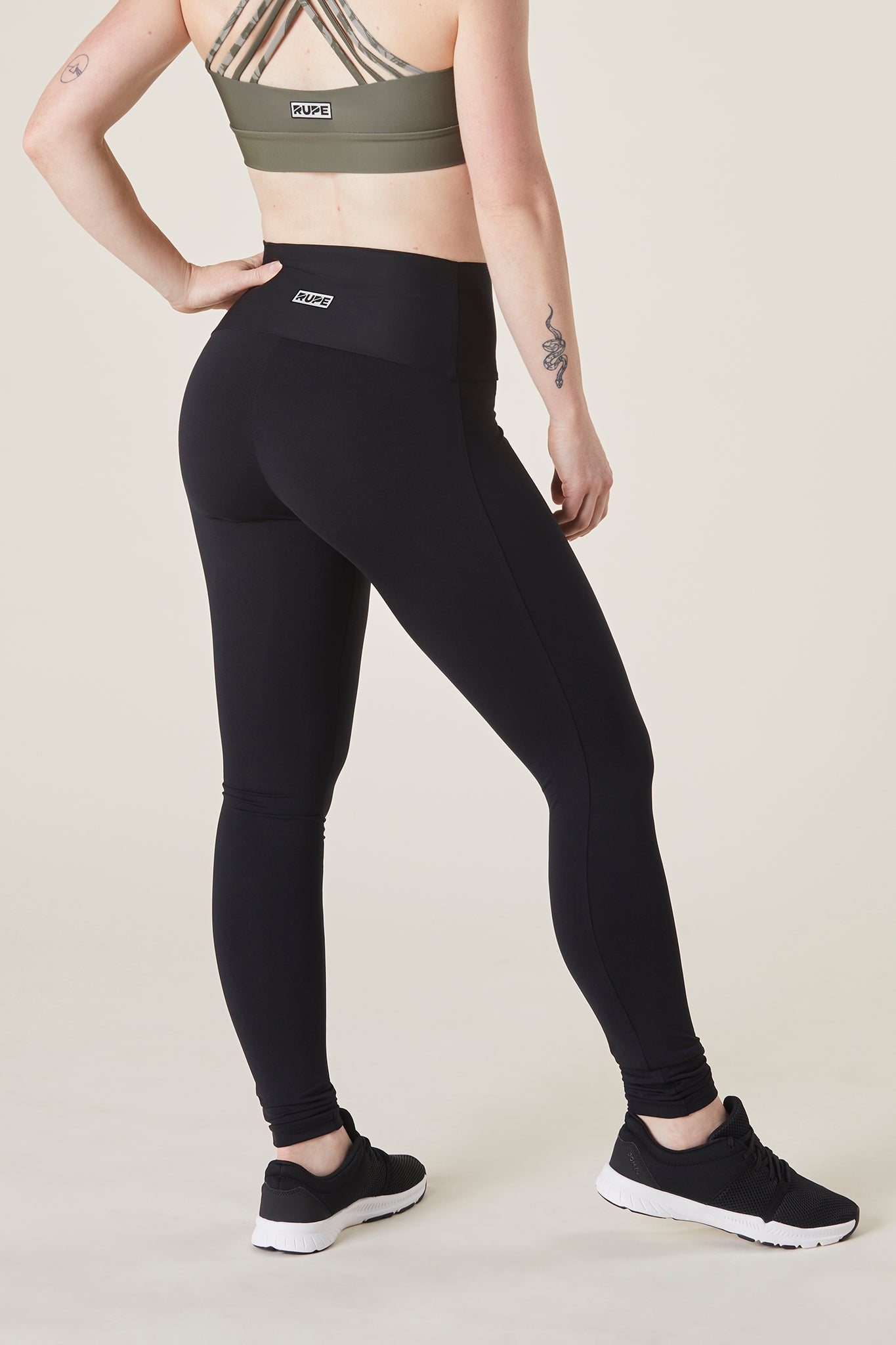 SELVA Leggings - Black - Ionicfire
